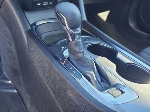 Used 2024 Chevrolet Malibu LT image 22