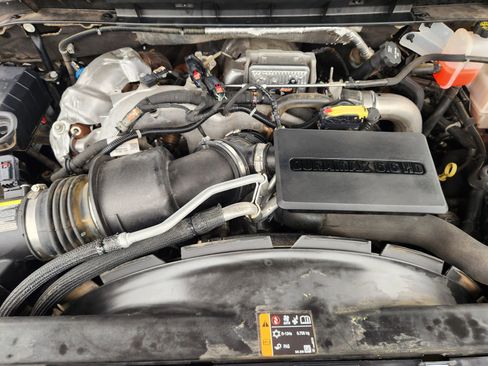 Used 2022 Chevrolet Silverado 2500 High Country w/ Z71 Off-Road Package image 26