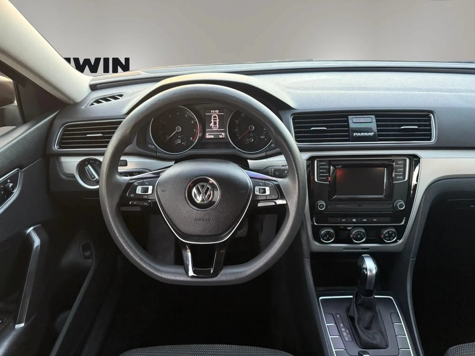 Used 2018 Volkswagen Passat 2.0T S FWD image 14
