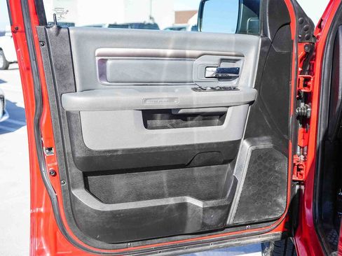 Used 2020 RAM 1500 Warlock RWD image 21
