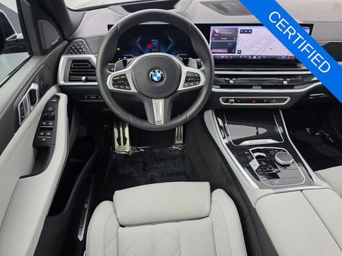 Used 2024 BMW X5 xDrive40i w/ M Sport Package AWD/4WD image 13