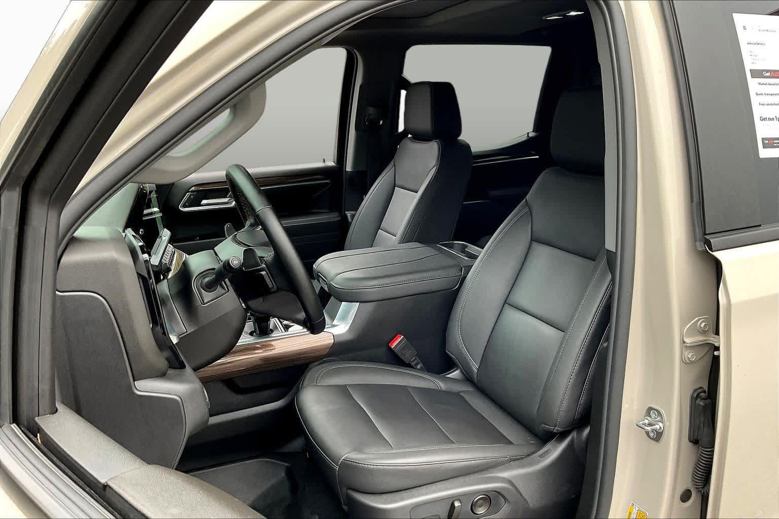 Used 2026 Chevrolet Silverado 1500 RST w/ RST All Star Premium Package AWD/4WD image 8
