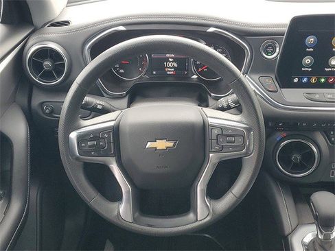 Certified 2024 Chevrolet Blazer LT w/ Convenience Package image 14