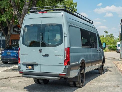 Used 2023 Mercedes-Benz Sprinter 3500 image 6