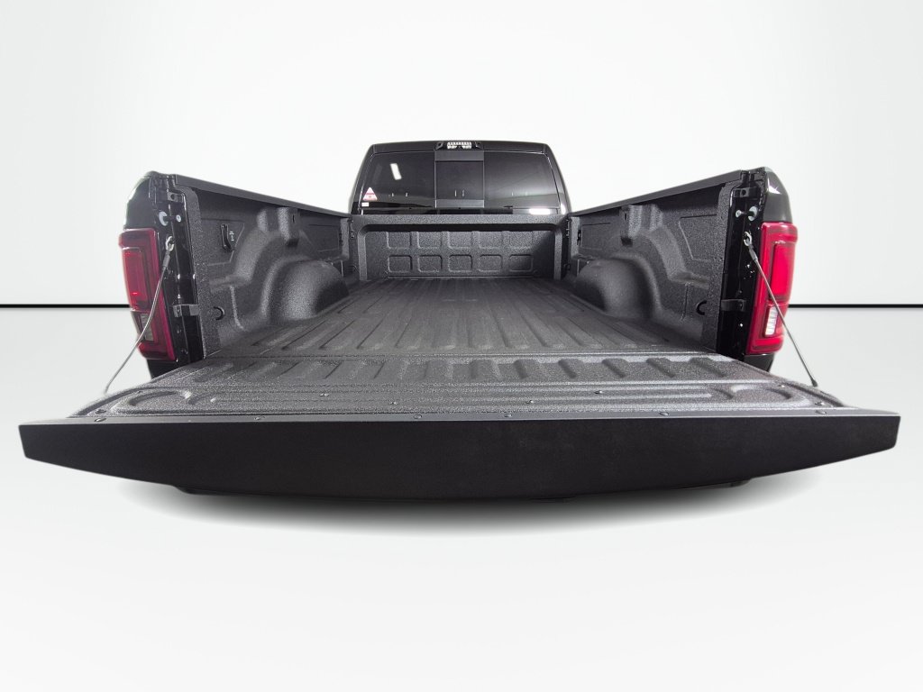 New 2026 RAM 2500 Big Horn AWD/4WD image 17