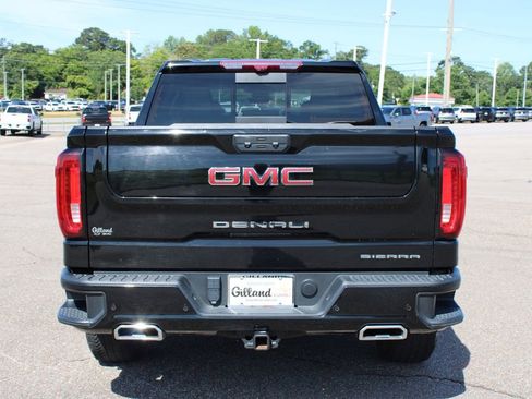 Used 2024 GMC Sierra 1500 Denali w/ Technology Package AWD/4WD image 20