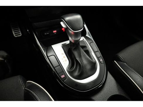 Certified 2023 Kia Forte GT-Line FWD image 15