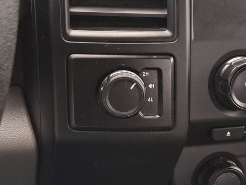 Used 2018 Ford F150 XL w/ Equipment Group 101A Mid image 24