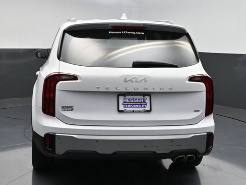 Used 2024 Kia Telluride S w/ S Sunroof Package AWD/4WD image 6
