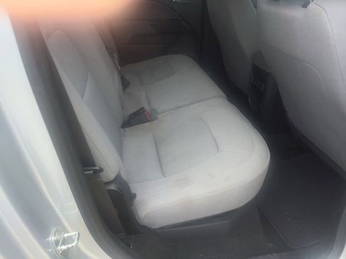 Used 2016 Chevrolet Colorado LT w/ LT Convenience Package image 4