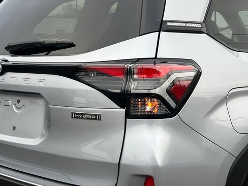 New 2025 Subaru Forester Limited image 5