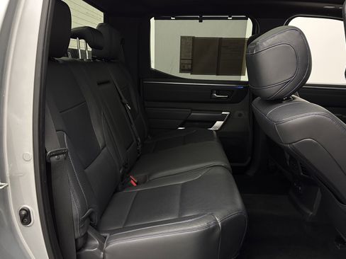 Used 2022 Toyota Tundra Platinum image 33