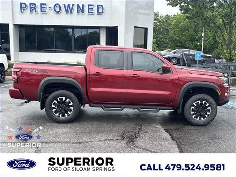 Used 2022 Nissan Frontier PRO-4X AWD/4WD image 2