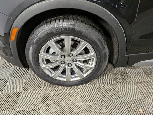 Used 2021 Cadillac XT4 Premium Luxury image 35