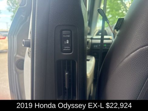 Used 2019 Honda Odyssey EX-L image 16