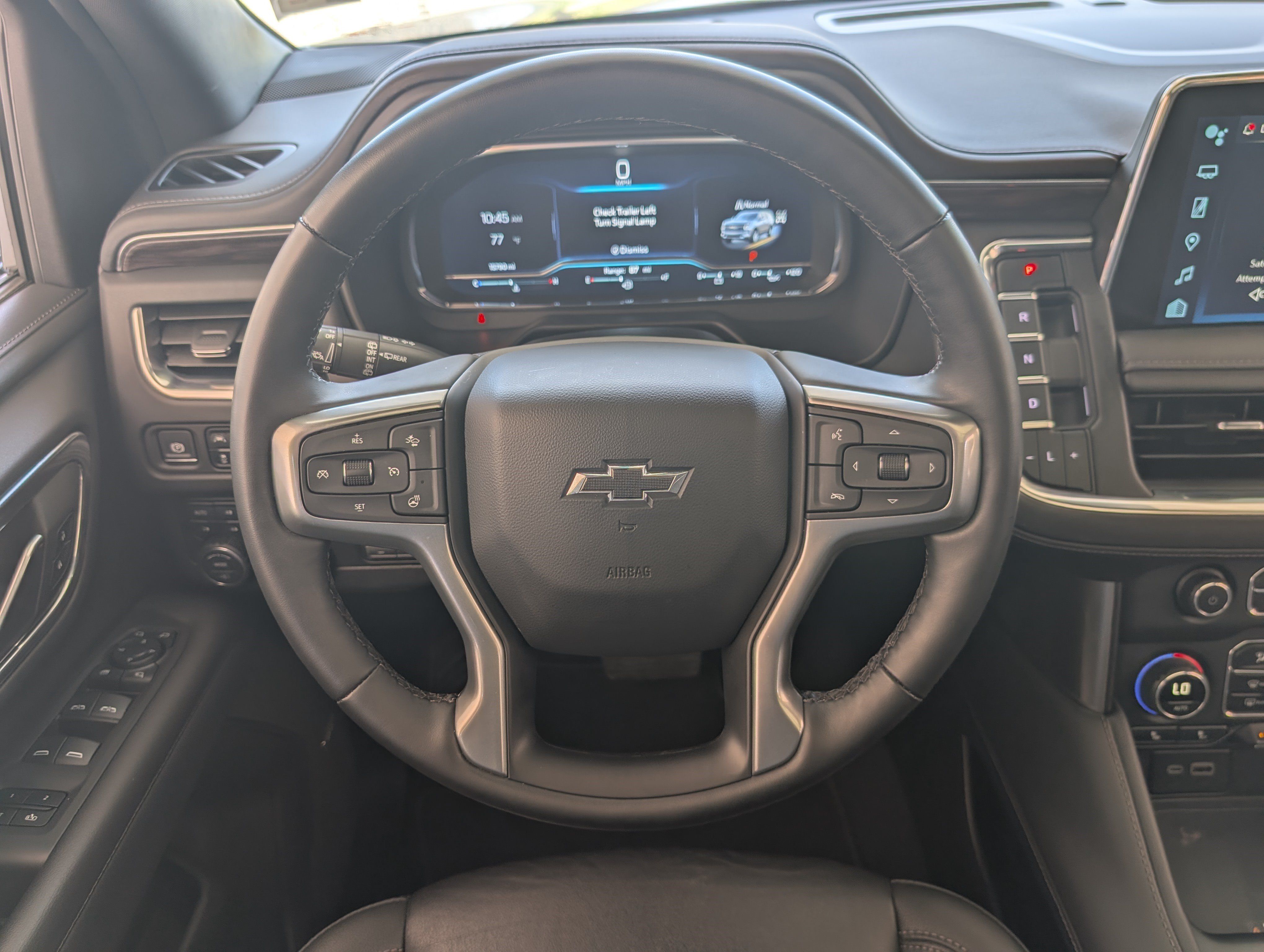 Used 2024 Chevrolet Tahoe Z71 w/ Z71 Off-Road Package AWD/4WD image 25