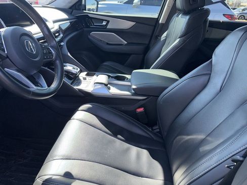 Used 2023 Acura MDX FWD w/ Technology Package image 2