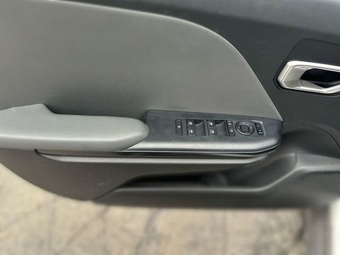 Used 2025 Kia K4 LXS image 15