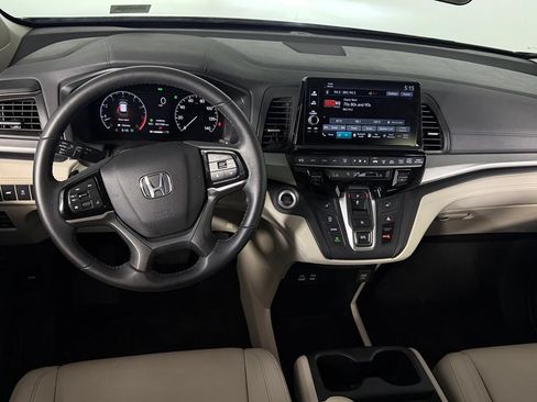 Used 2025 Honda Odyssey EX-L image 13