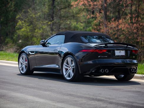 Used 2015 Jaguar F-TYPE S image 15