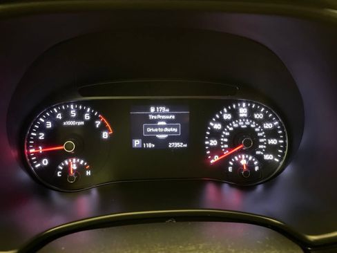 Used 2022 Kia Soul LX FWD image 13