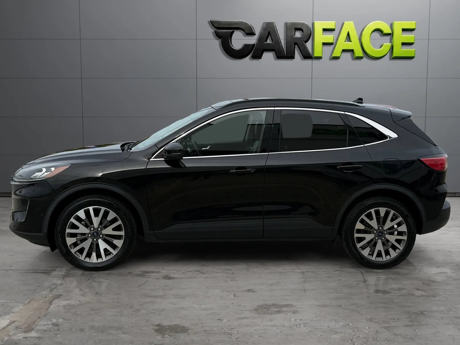 Used 2020 Ford Escape Titanium AWD/4WD image 7