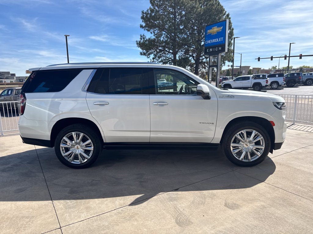 Used 2022 Chevrolet Tahoe High Country AWD/4WD image 6