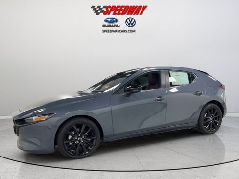 Used 2026 MAZDA MAZDA3 Carbon AWD/4WD image 11