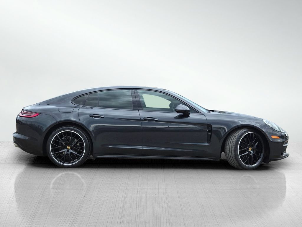 Used 2020 Porsche Panamera 4 AWD/4WD image 4