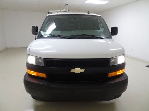 Used 2019 Chevrolet Express 2500 Extended w/ Driver Convenience Package image 2