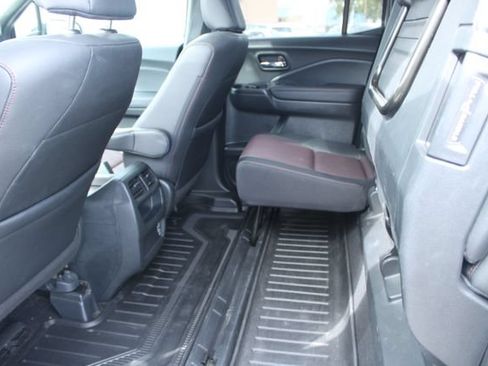 Used 2022 Honda Ridgeline Black Edition image 42