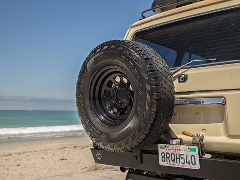 Used 1987 Toyota Land Cruiser AWD/4WD image 9