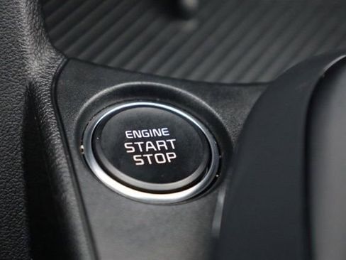 Certified 2025 Kia K4 EX image 28