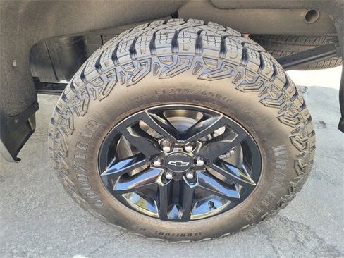 Used 2024 Chevrolet Silverado 1500 Custom Trail Boss image 24