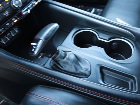 Used 2024 Dodge Durango GT image 20