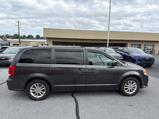 Used 2019 Dodge Grand Caravan SXT FWD image 16