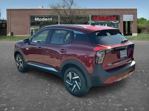 New 2026 Nissan Kicks SV w/ SV Premium Package image 2