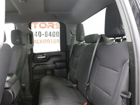 Used 2021 Chevrolet Silverado 2500 Custom w/ Custom Value Package AWD/4WD image 19