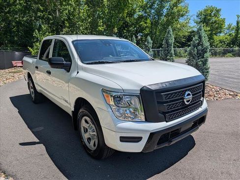 Used 2021 Nissan Titan S w/ S Utility Package AWD/4WD image 7