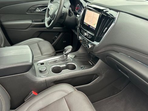 Certified 2023 Chevrolet Traverse High Country image 18