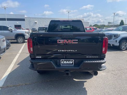 Used 2022 GMC Sierra 2500 Denali AWD/4WD image 6