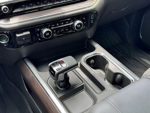 New 2026 GMC Sierra 1500 SLT AWD/4WD image 21