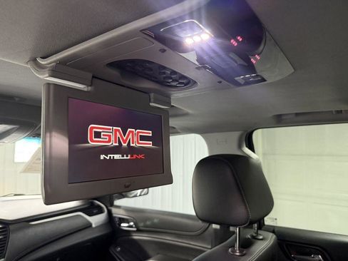 Used 2020 GMC Yukon XL SLT w/ Open Road Package AWD/4WD image 31