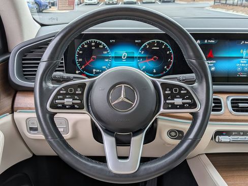 Used 2022 Mercedes-Benz GLE 350 4MATIC image 13