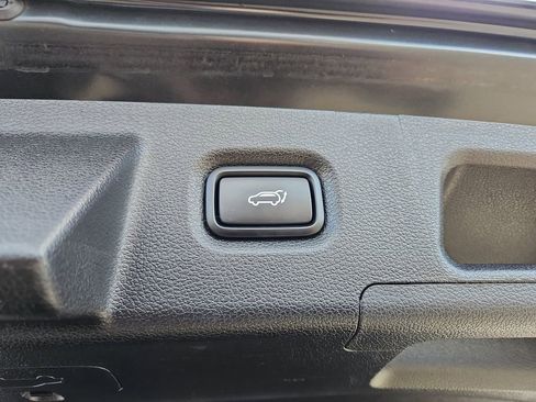 Used 2022 Hyundai Santa Fe Limited image 25