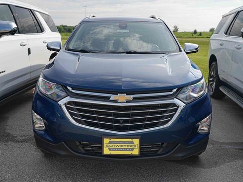 Used 2020 Chevrolet Equinox Premier AWD/4WD image 2