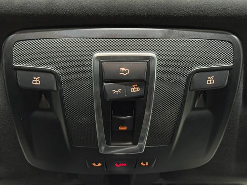 Used 2018 Mercedes-Benz G 550 Squared image 41