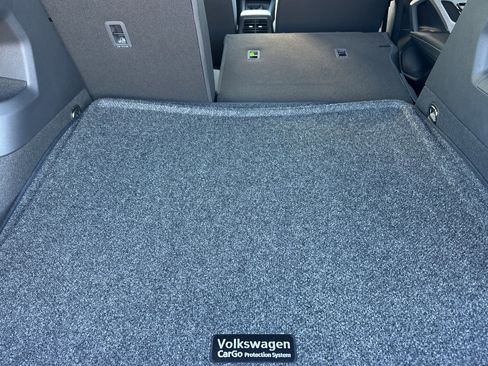 New 2026 Volkswagen Tiguan S image 15