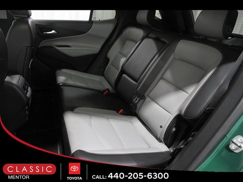 Used 2018 Chevrolet Equinox Premier AWD/4WD image 19