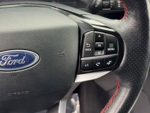 Used 2023 Ford Explorer ST-Line image 10